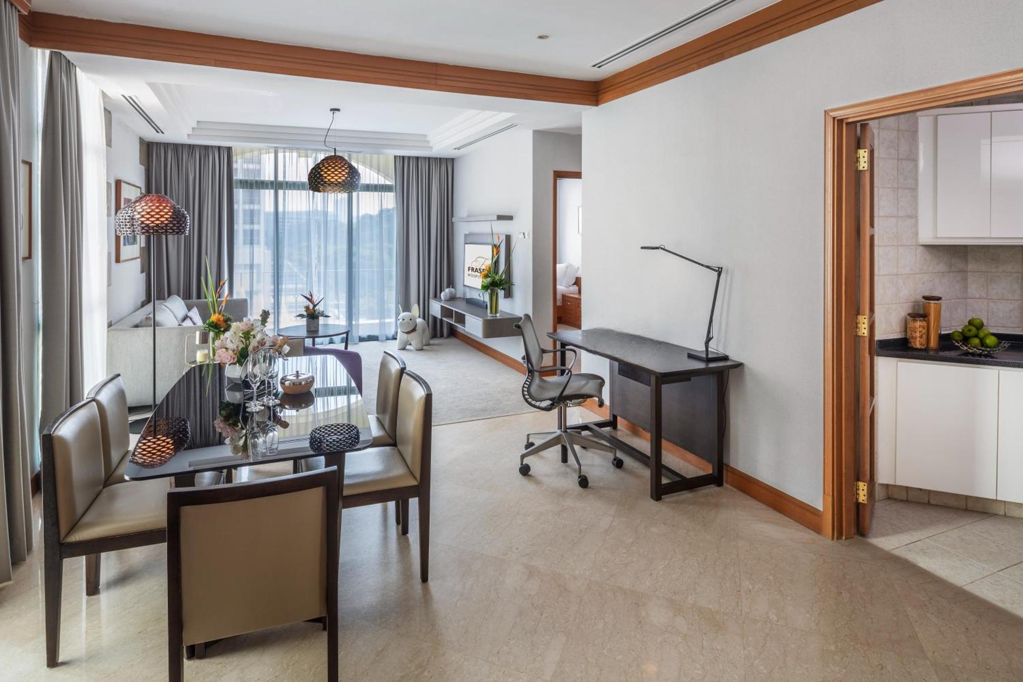 Fraser Place Robertson Walk Singapore Buitenkant foto A suite at the Ritz-Carlton, DIFC